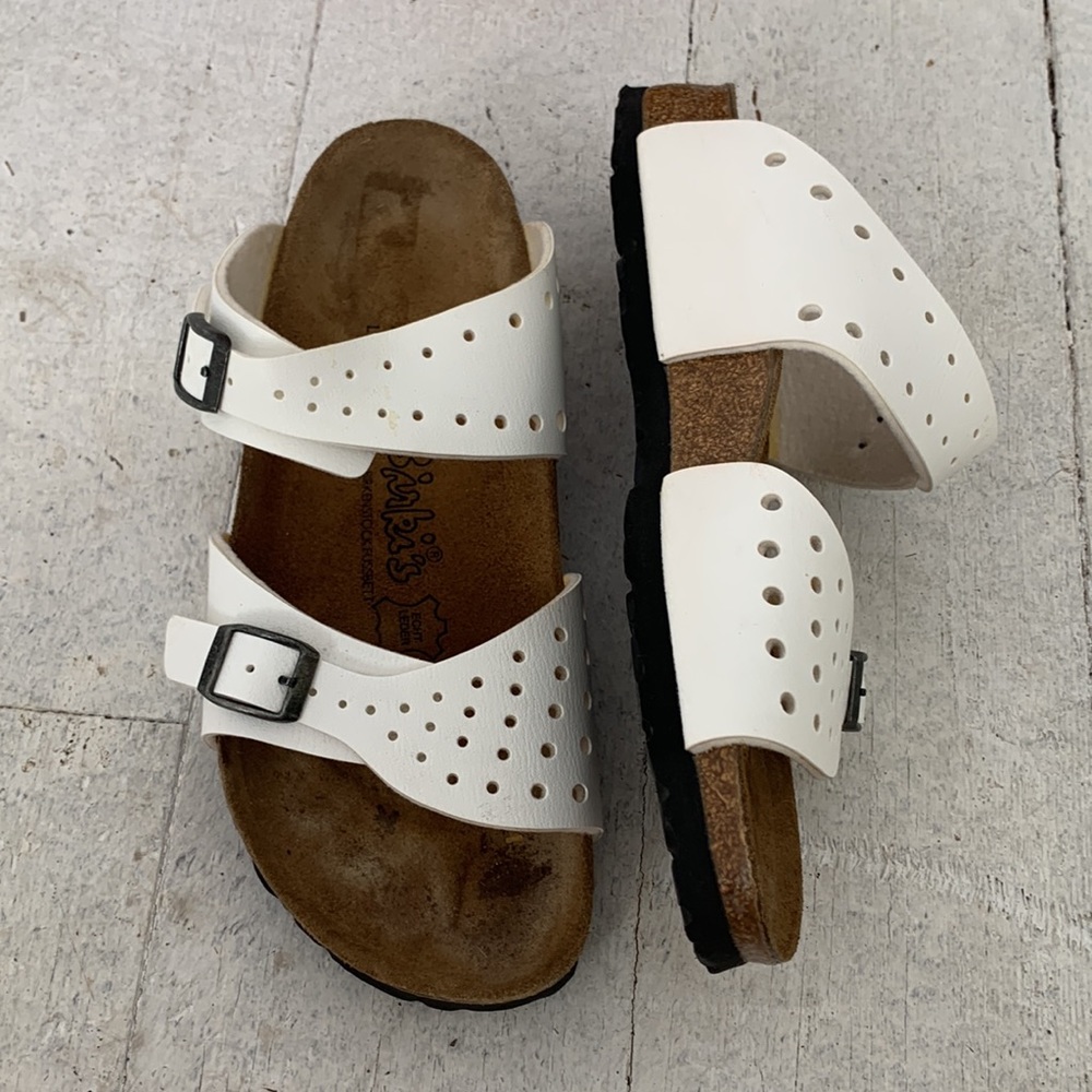 Birkenstock White Sandals - Picture 2 of 7
